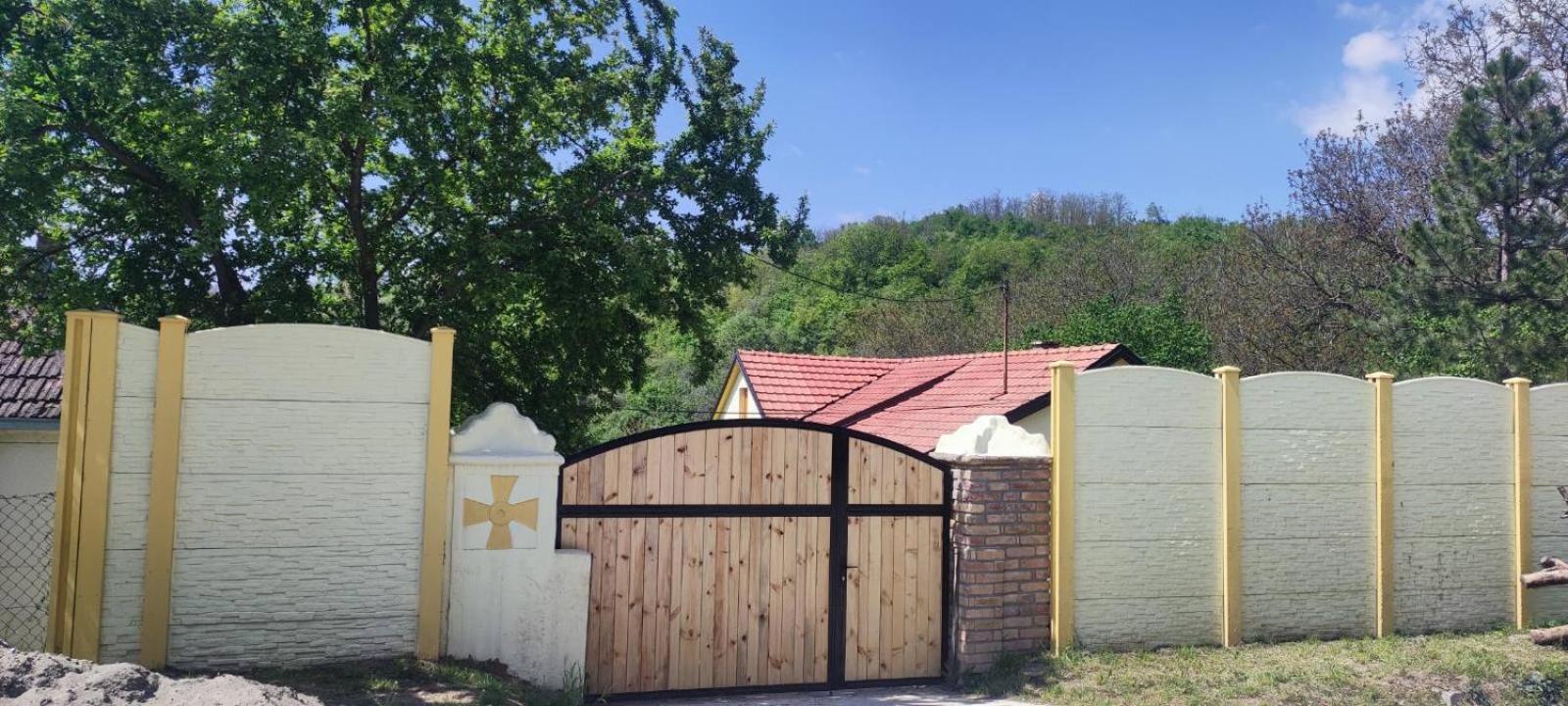 Fruska House Villa Besenovacki Prnjavor Екстериор снимка